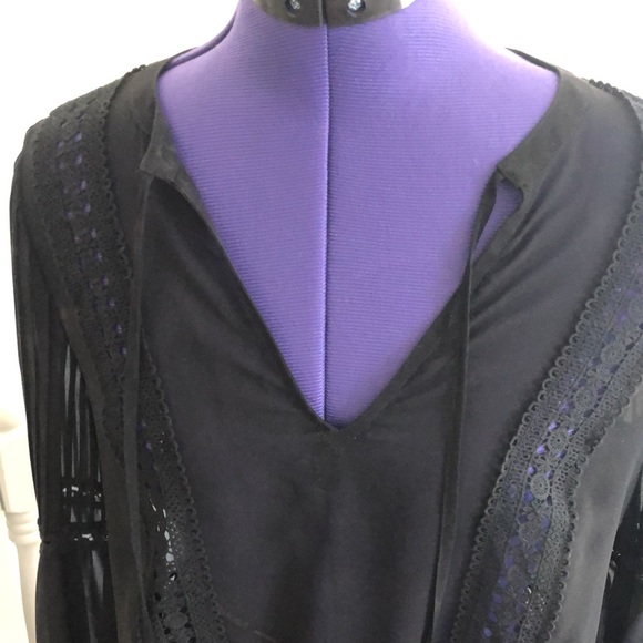 Sheer black blouse - Picture 2 of 6